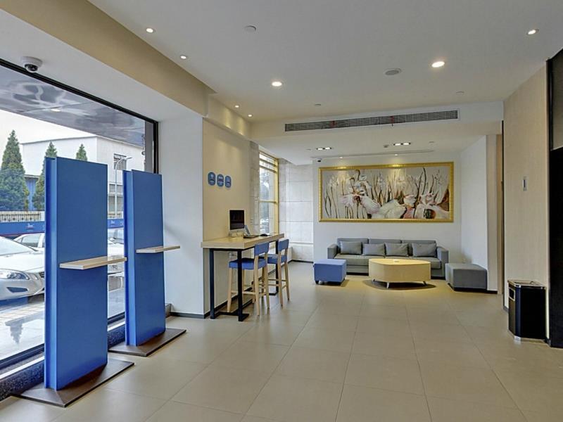 ฮั่นถิง โฮเทล เซี่ยงไฮ้ หงเฉียว ถนนเหอชวน Hotel ภายนอก รูปภาพ
