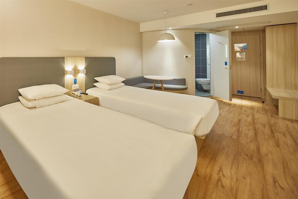 ฮั่นถิง โฮเทล เซี่ยงไฮ้ หงเฉียว ถนนเหอชวน Hotel ภายนอก รูปภาพ